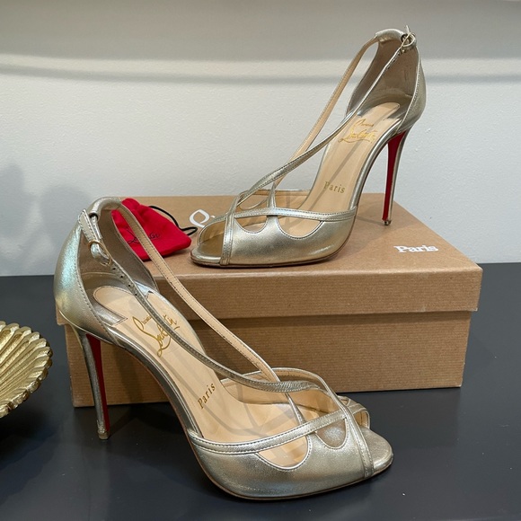 Christian Louboutin gold heels $340 - Picture 1 of 4
